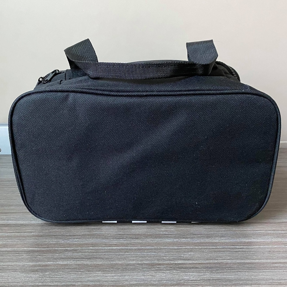 Vans Family Off The Wall Checkerboard Cooler Bag - Picture 7 of 7